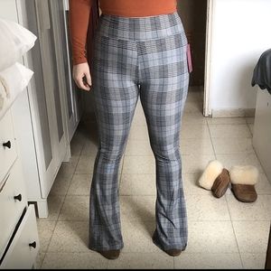 Flare Legging Plaid XXL size 14-16